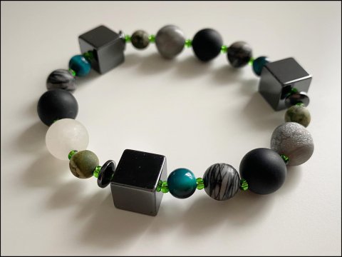 Grounding Crystal Bracelet